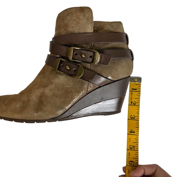 Sofft Ankle Booties Women’s sz. 6M Oakes Anthracite‎ Brown Suede Strapped Heel - Picture 5 of 11